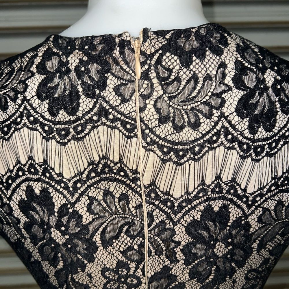 Caribbean Queen lace dress size small - Picture 5 of 6